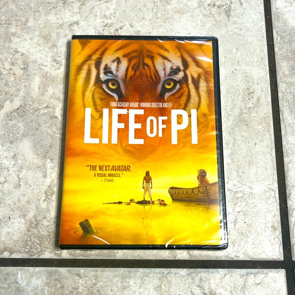 DVD: Life of Pi NWT